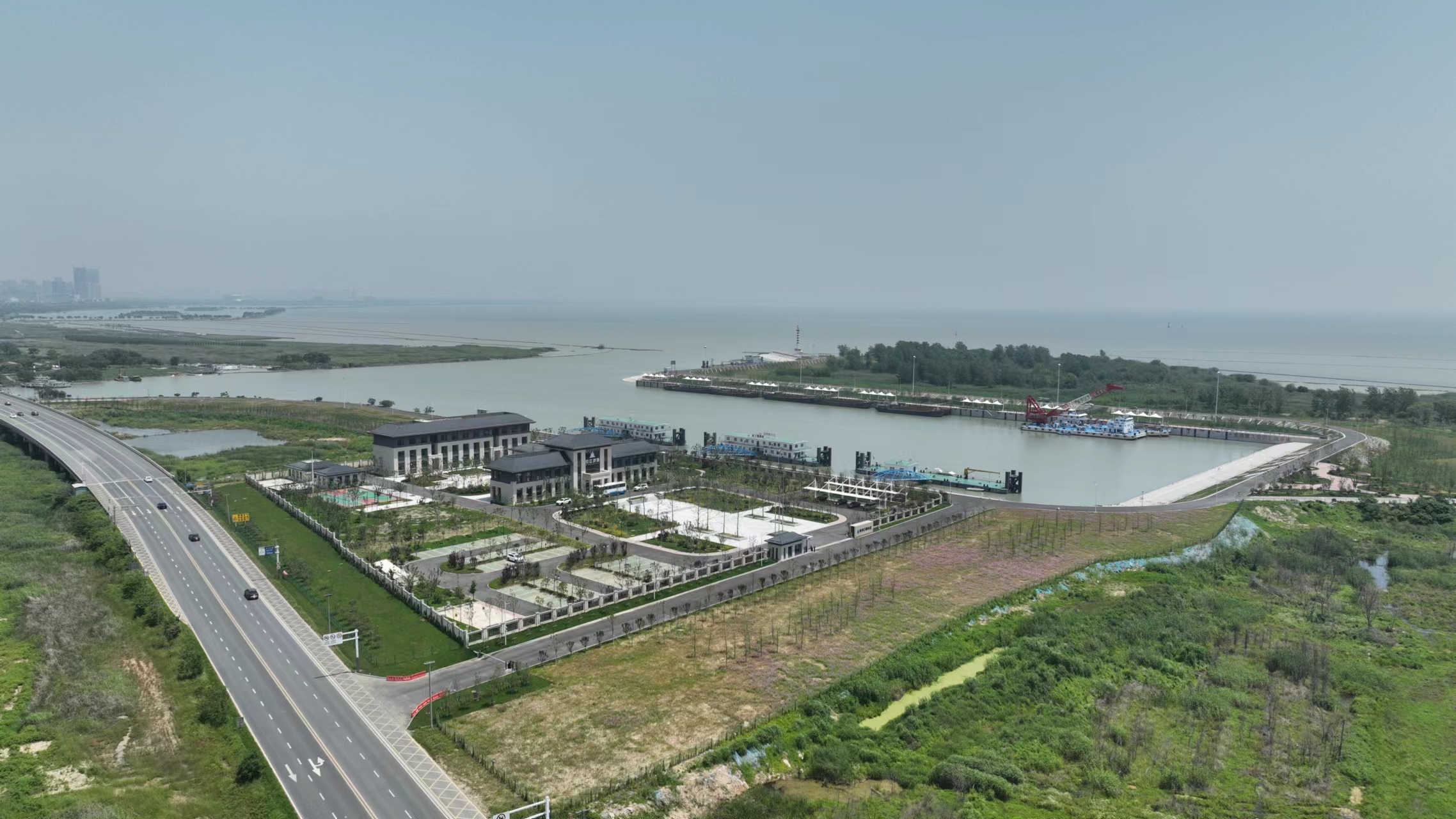 引江济淮工程（安徽段）巢湖湖区航道及派河口服务区